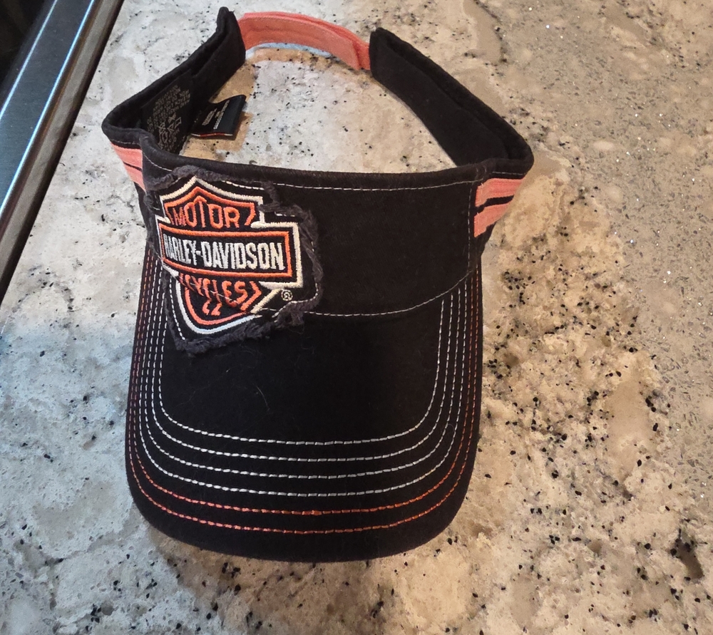 Harley-Davidson Black and Pink Women's Visor with Embroidered Shield